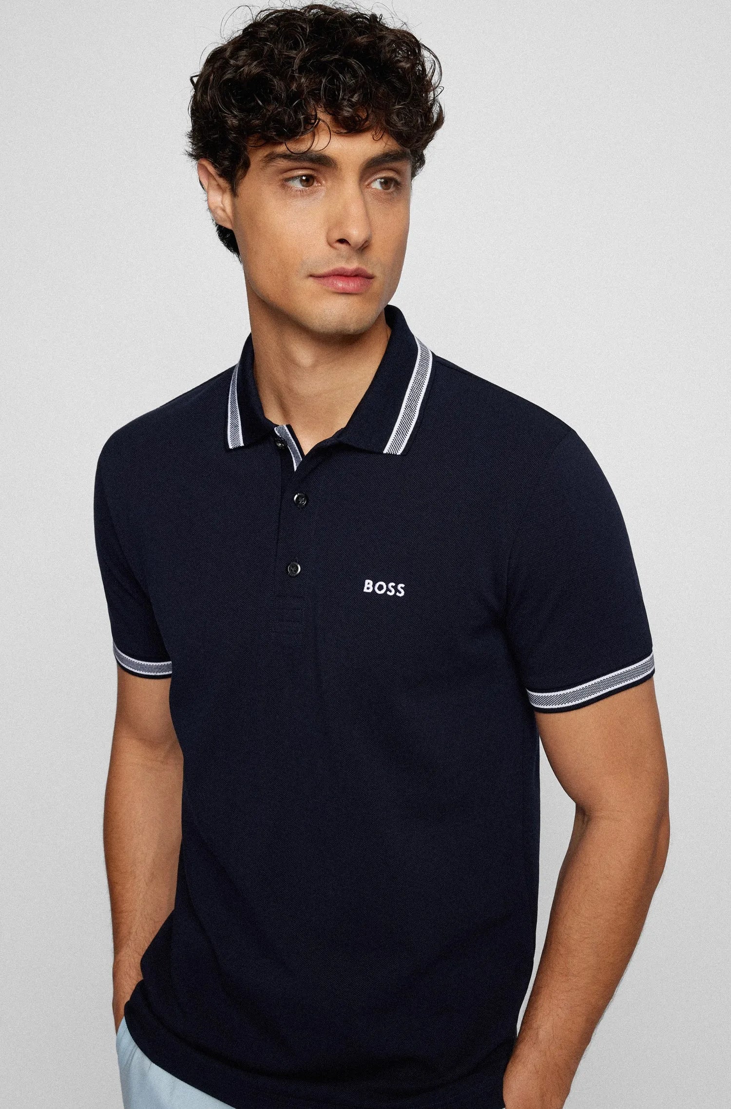 [KOOP 3, KRIJG 5] Kit 5 Polo Boss Essential 